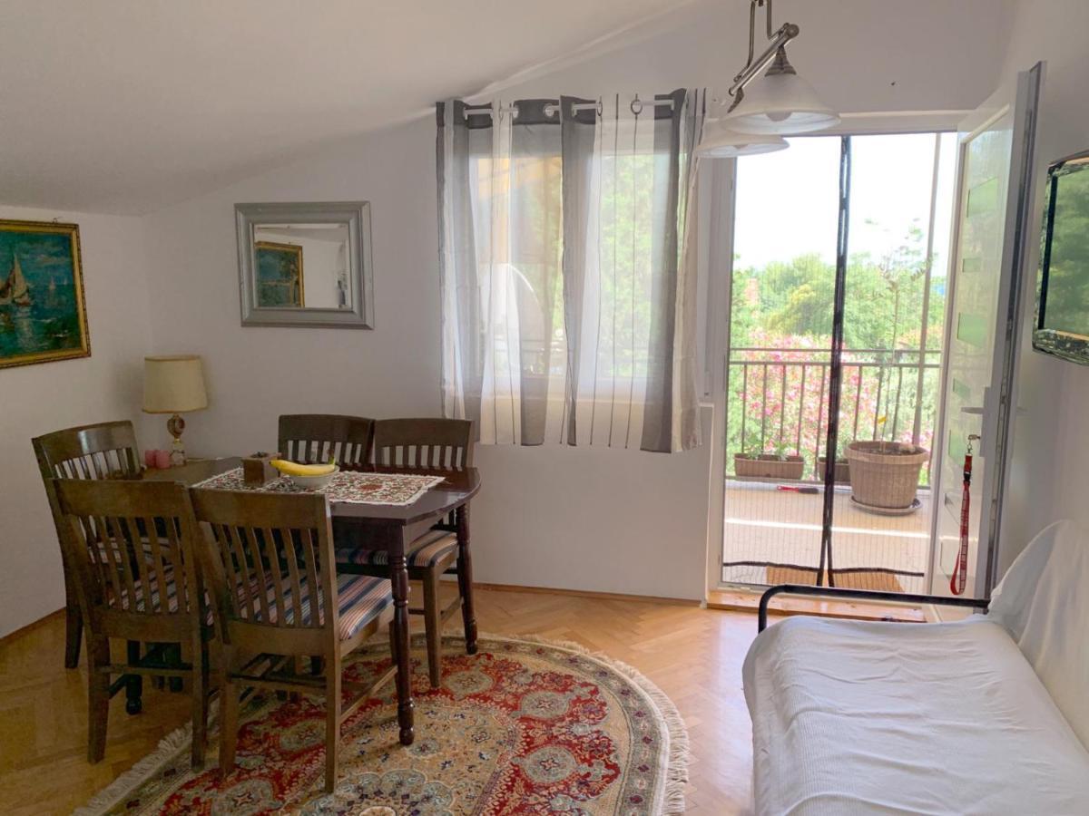 Guest House Villa Kosa Биела Экстерьер фото