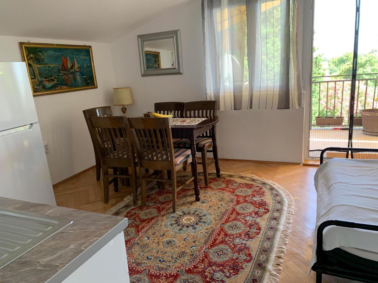 Guest House Villa Kosa Биела Экстерьер фото