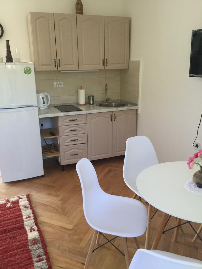 Guest House Villa Kosa Биела Экстерьер фото